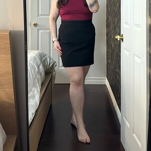 Aubainerie black skirt, size 17, basic and comfortable